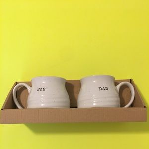 Set of two mugs Mom and Dad